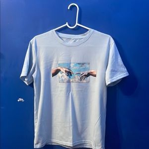 Blue graphic design tee-shirt